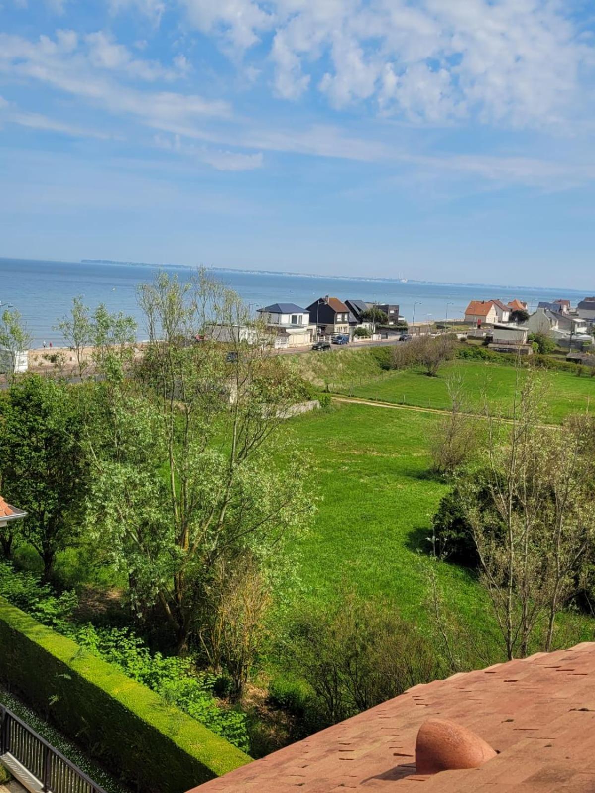 "Mon Evidence!" Magnifique Appartement Vue Mer Et Acces Direct A La Plage Villers-sur-Mer Exteriör bild